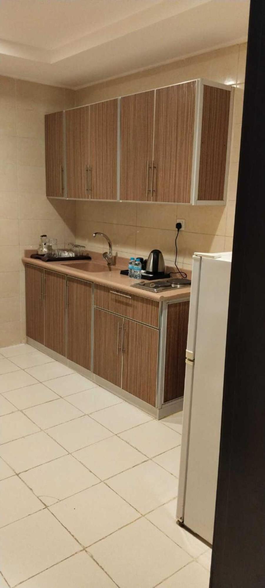 همم للوحدات السكنية - الرحيلي Jeddah Al Kura 외부 사진